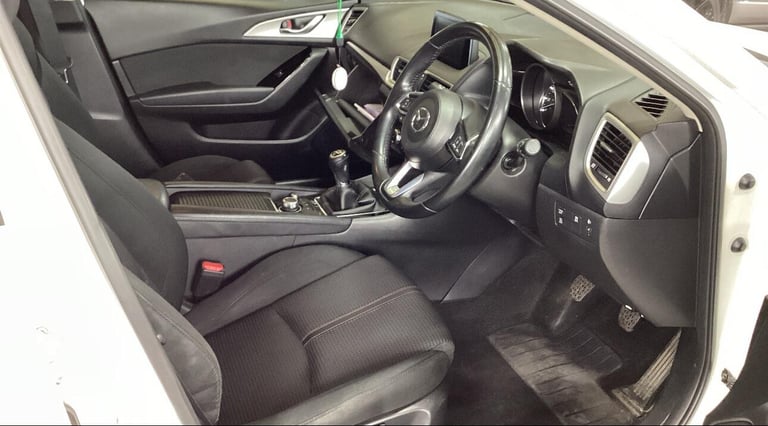2017 Mazda Mazda3 2.0 SKYACTIV-G SE-L Nav Euro 6 (s/s) 5dr HATCHBACK Petrol Manual