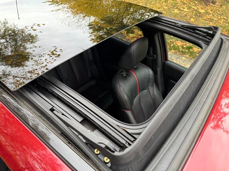  Nissan Juke 1.5 JUKE Tekna DCI 5dr SUV Diesel Manual