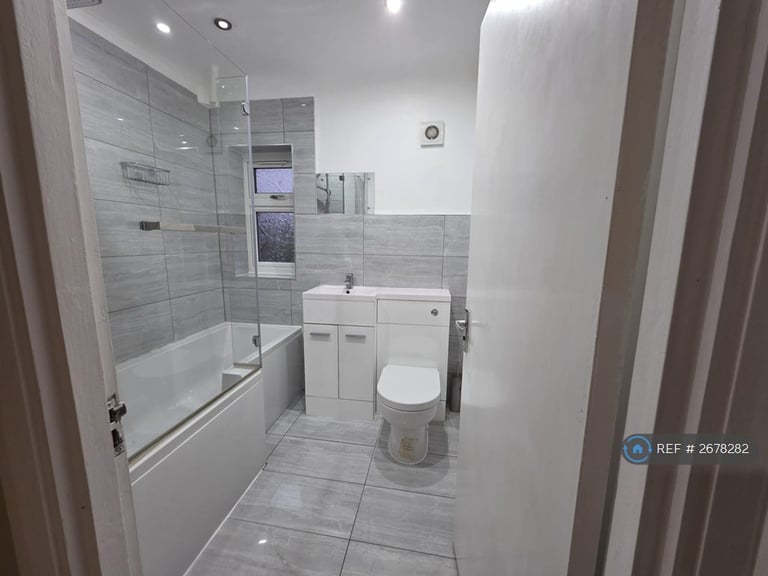 3 bedroom house in Allendale Avenue, Nottingham, NG8 (3 bed) (#2678282)