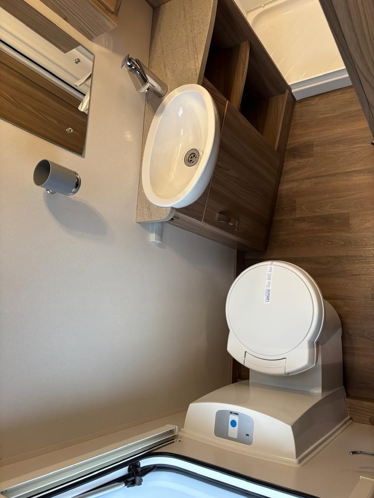 2016 SPRITE QUATTRO EW, 6 BERTH CARAVAN WITH L-SHAPED LOUNGE ...........NOW SOLD