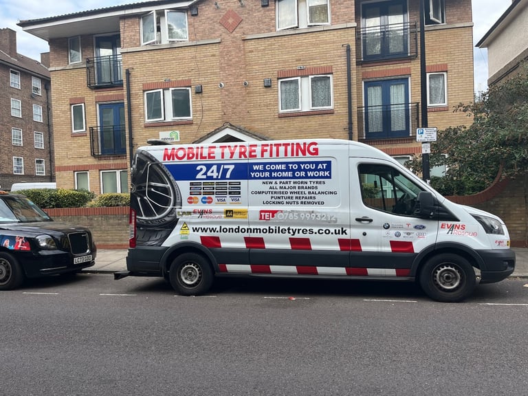 Ford, TRANSIT, Panel Van, 2017, Manual, 1996 (cc)