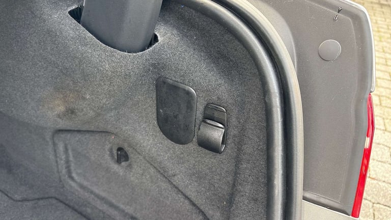 2021 Jaguar XE 2.0 D200 R-Dynamic Black 4dr Auto Saloon Diesel Automatic