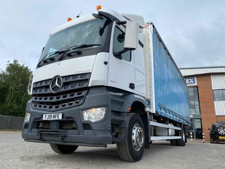 MERCEDES AROCS 1824 *EURO 6* 18 TONNE DOUBLE DECK CURTAINSIDER 2019 – FJ19 NFE