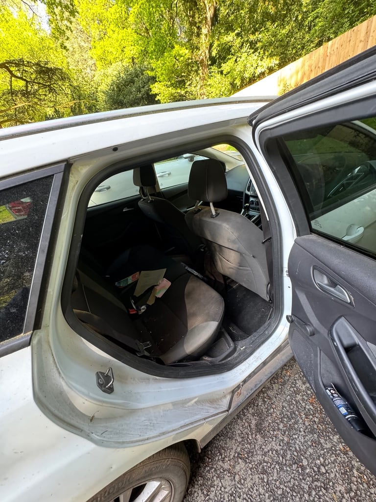 Ford, FOCUS, Estate, 2013, Manual, 1560 (cc), 5 doors