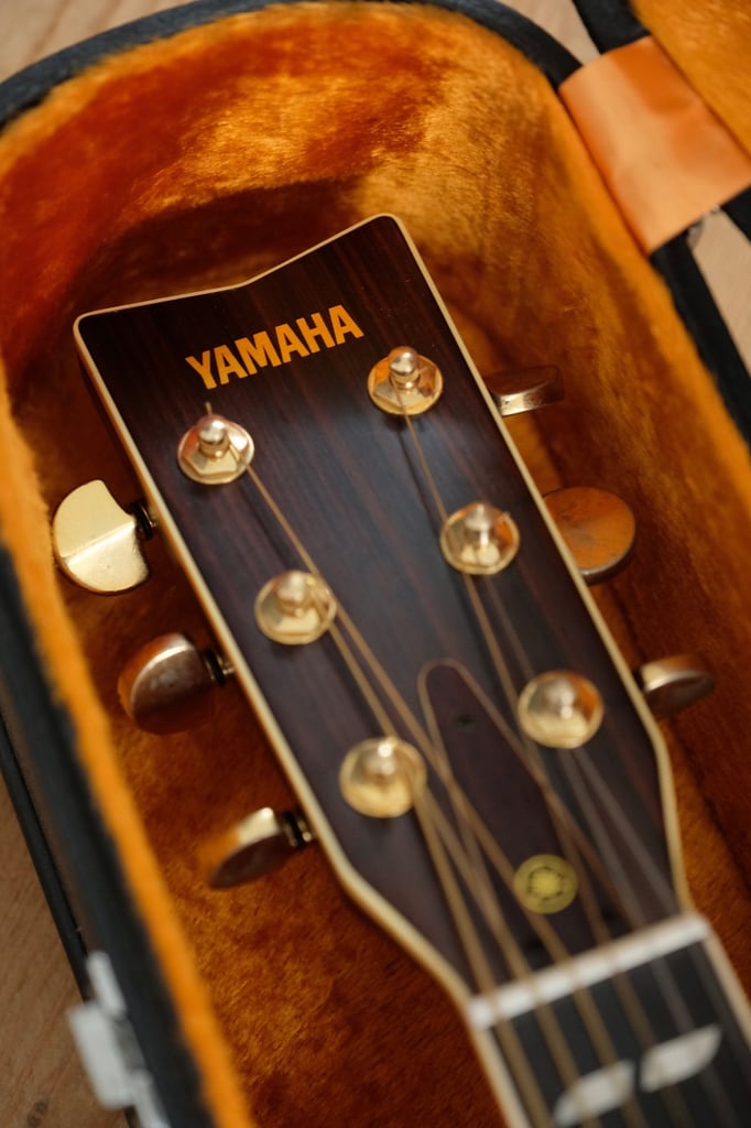 Vintage Yamaha FG-401W Acoustic Guitar with Original Case