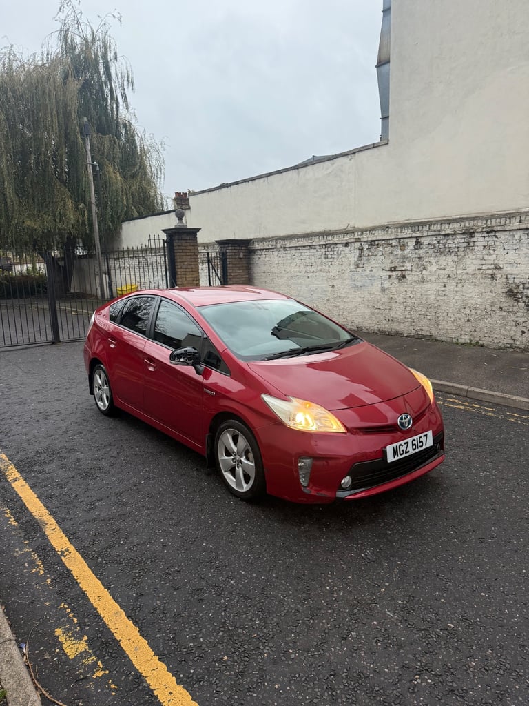2012 TOYOTA PRIUS T4 1.8 HYBRID AUTOMATIC UK MODEL FULL LOADED SPEC 