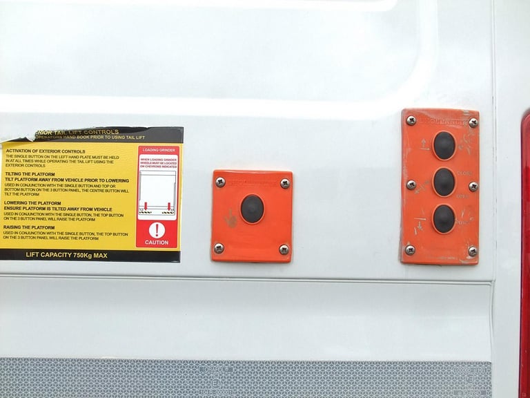 2014 "64" Iveco Daily 70C17 EEV, 7 tonne HGV Panel Van +TAIL LIFT, Digital Tacho