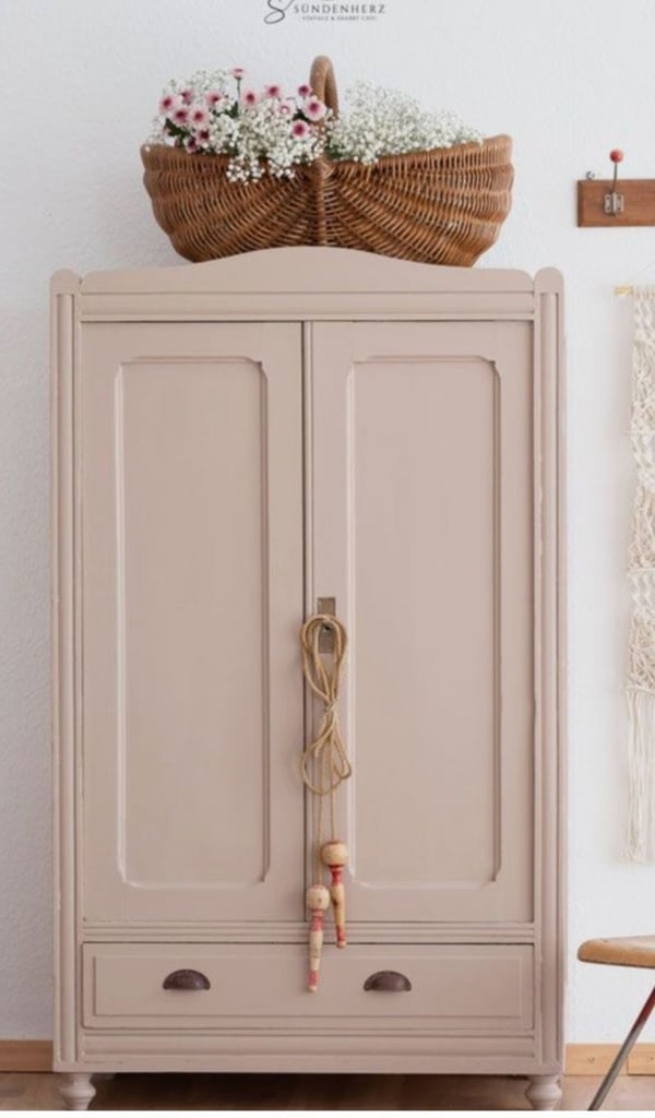  Beithcraft Wardrobe FREE