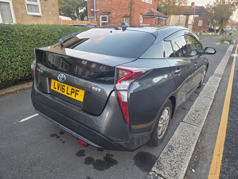 Pco Hybrid Toyota, PRIUS HYBRID, 2016, Part Ex welcomed £5900