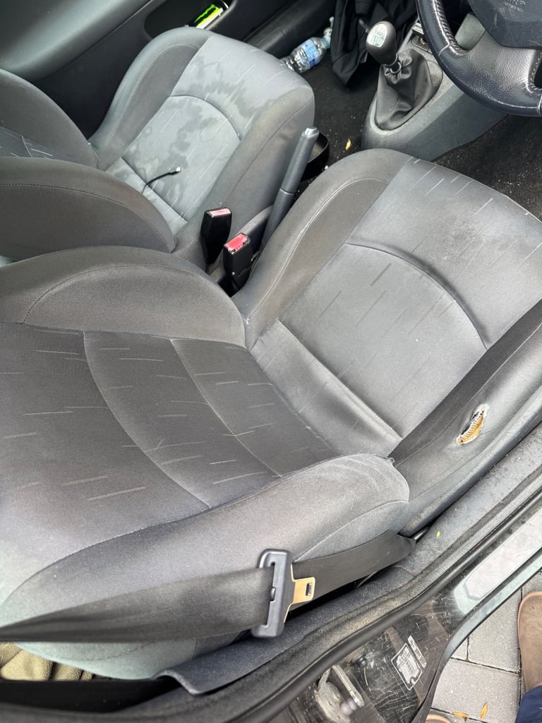 Renault, CLIO, Hatchback, 2004, Manual, 1149 (cc), 3 doors