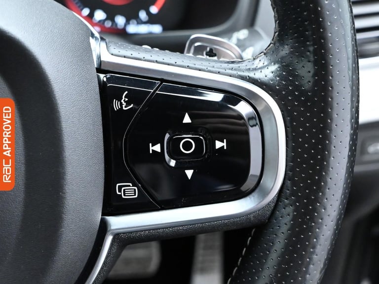 2016 Volvo XC90 2.0 D5 R DESIGN 5dr AWD Geartronic ESTATE DIESEL Automatic