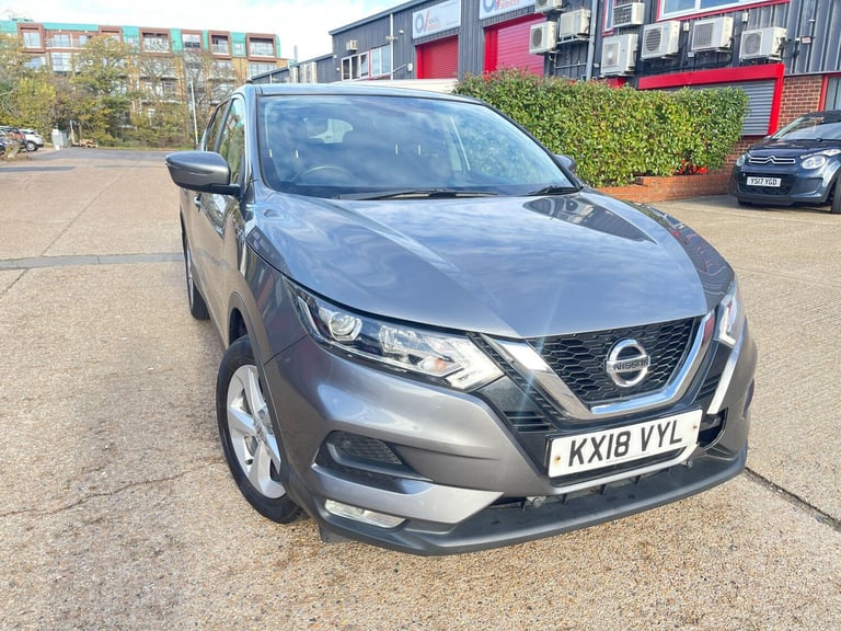 image for  Nissan Qashqai 1.2 DIG-T Acenta Euro 6 (s/s) 5dr Petrol Manual