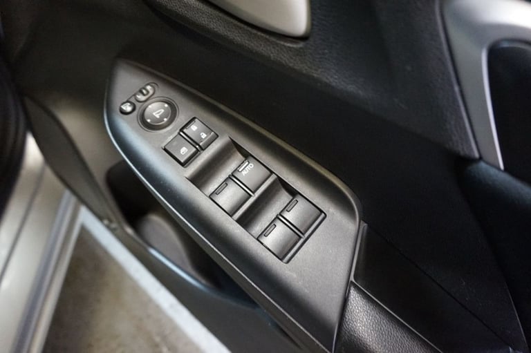 2017 Honda Jazz 1.3 i-VTEC SE Hatchback 5dr Petrol CVT Euro 6 (s/s) (102 ps) Hatchback Petrol Aut...