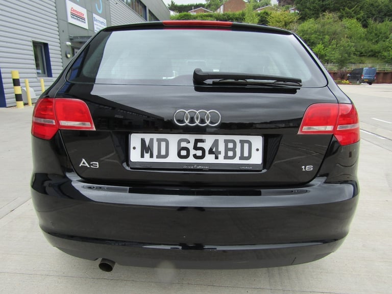 LEFT HAND DRIVE 2010 AUDI A3 1.6SPORTBACK JUBILEE MODEL ESTATE 5DR PETROL MANUAL