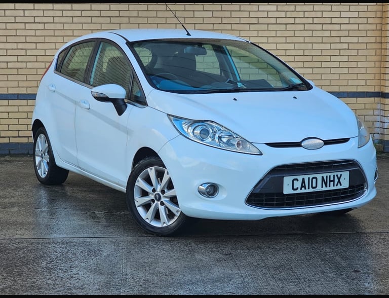 Ford, FIESTA, Hatchback, 2010, Manual, 1242 (cc), 5 doors