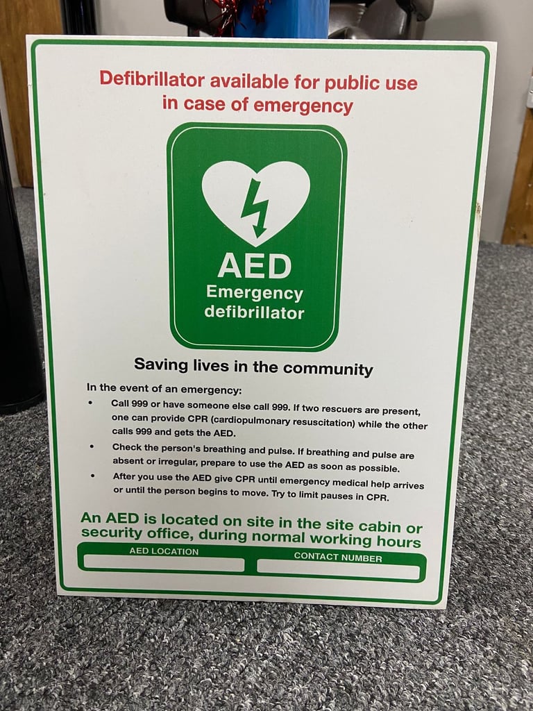 image for AED Emergency Defibrillator Sign