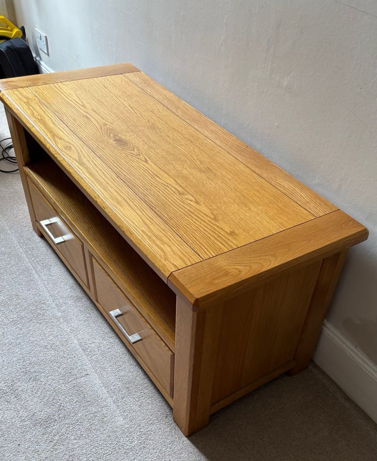 TV Unit - Solid Oak 