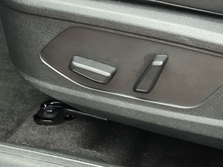 2023 Kia Sportage 1.6T GDi HEV 3 5dr Auto SUV PETROL/ELECTRIC Automatic