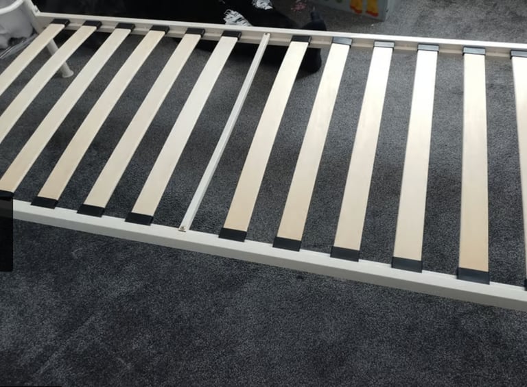 Single Children’s Bed (Cream Hearts) + Memory Foam Mattress LIKE NEW