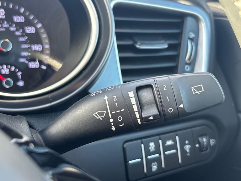 2022 Kia XCeed 1.0 T-GDi 2 SUV 5dr Petrol Manual Euro 6 (s/s) (118 bhp) HATCHBACK Petrol Manual