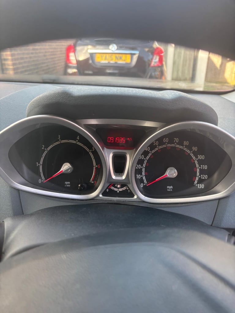 Ford, FIESTA, Hatchback, 2010, Manual, 1242 (cc), 5 doors