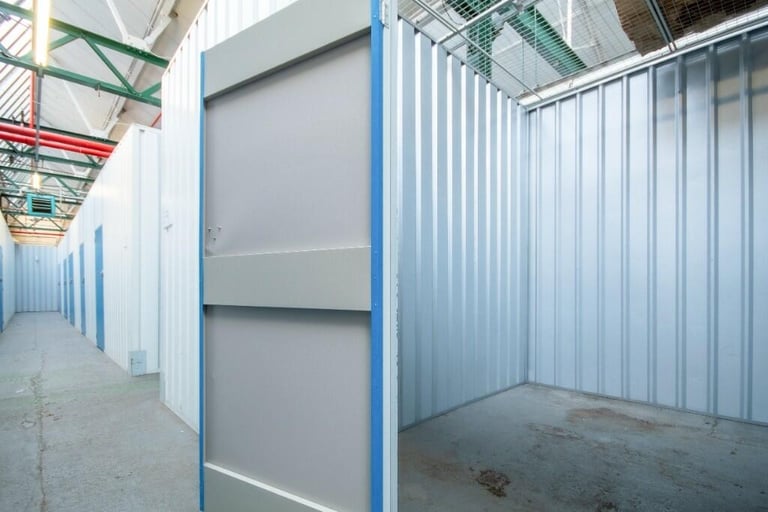 Self-storage units to rent in Bradford