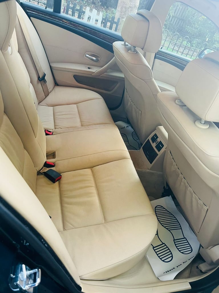 BMW 5 SERIES AUTOMATIC 2.5 PETROL YEAR 2009, VERY LOW MILEAGE 35000, 1 YEAR MOT, MINT CONDITION
