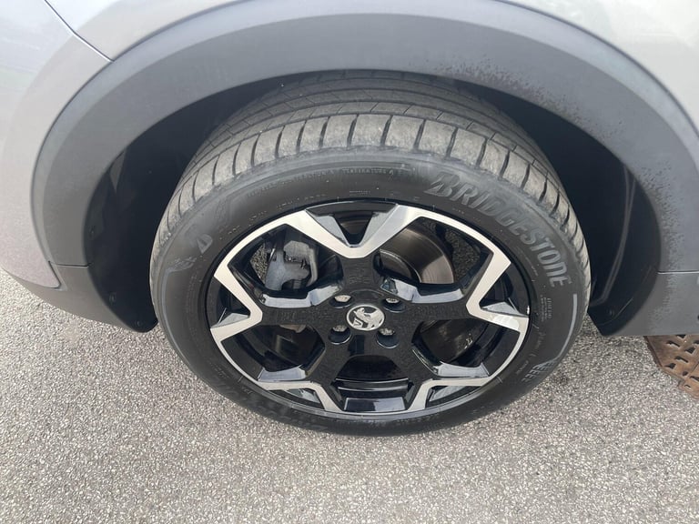 2021 Vauxhall Crossland 1.2 Turbo Elite Nav Auto Euro 6 (s/s) 5dr HATCHBACK Petrol Automatic