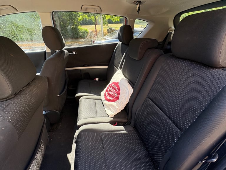 7 Seater Toyota VERSO 1.8 SR 2008 Auto 1.8 petrol,drives great,parking sensors,full serv. history 