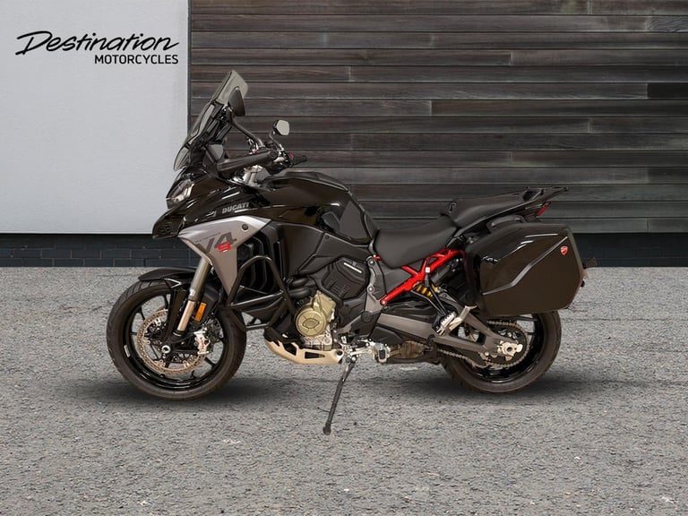2025 Ducati Multistrada V4 S black Manual