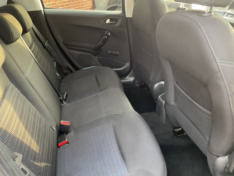 2015 Peugeot 208 1.4 HDi Allure 5dr HATCHBACK DIESEL Manual