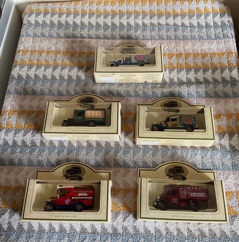 Group of 5 Boxed Lledo Walkers Crisps Vehicles