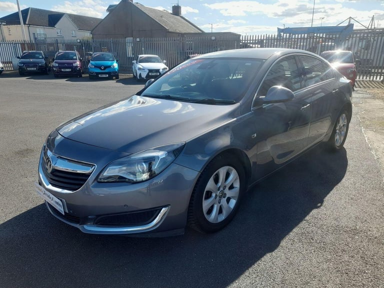 2016 Vauxhall Insignia 1.6 CDTi ecoFLEX Tech Line Hatchback 5dr Diesel Manual Euro 6 (s/s) (136 p...