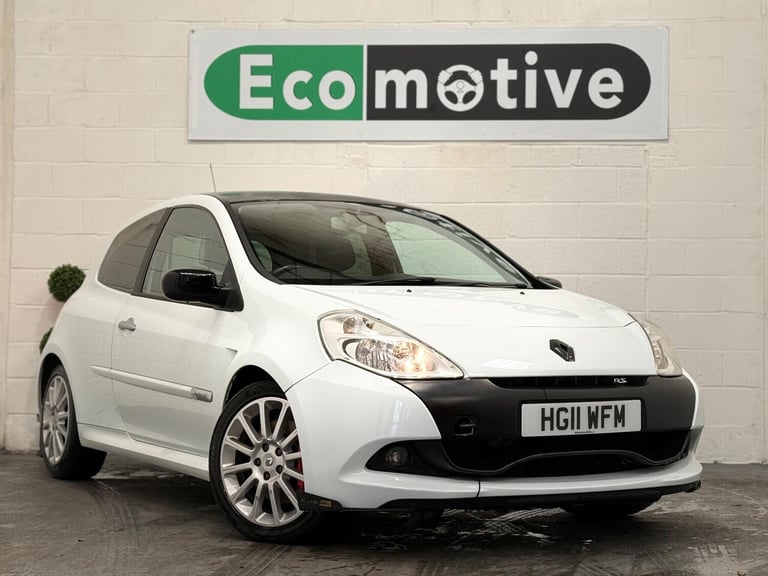 2011 Renault Clio 2.0 16V RenaultSport 200 3dr HATCHBACK PETROL Manual