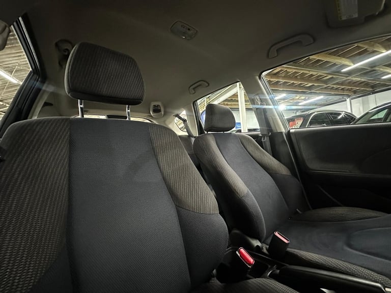 2013 Honda Jazz 1.4 i-VTEC ES Hatchback 5dr Petrol CVT Euro 5 (99 ps) HATCHBACK Petrol Automatic