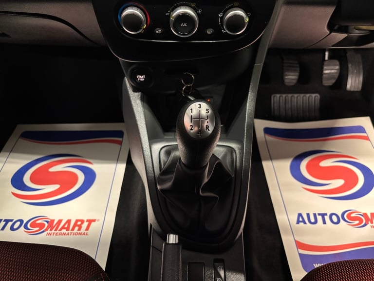 2016 Renault Clio 1.2 16V Play 5dr HATCHBACK Petrol Manual