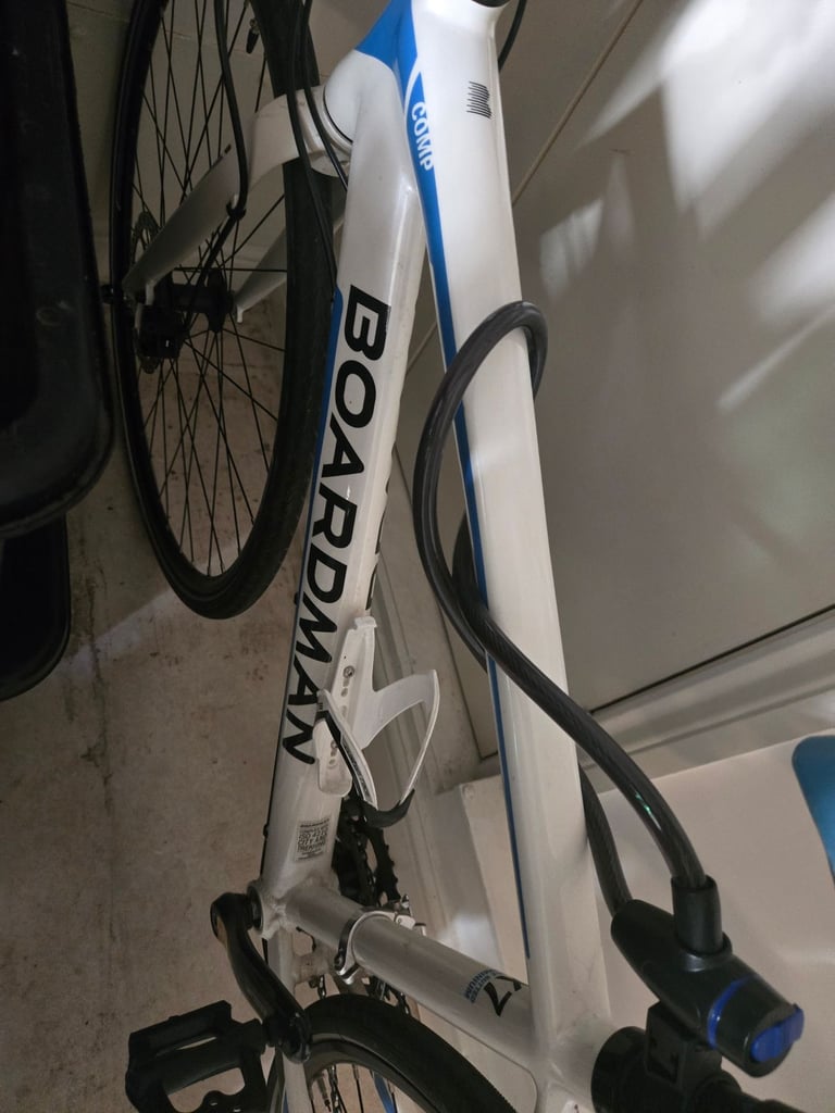Boardman road bike 
