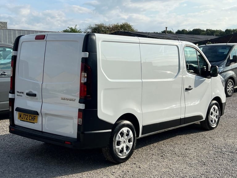 2022 Renault Trafic 2.0 dCi Blue 28 Business Panel Van 5dr Diesel Manual SWB Euro 6 (s/s) (130  P...