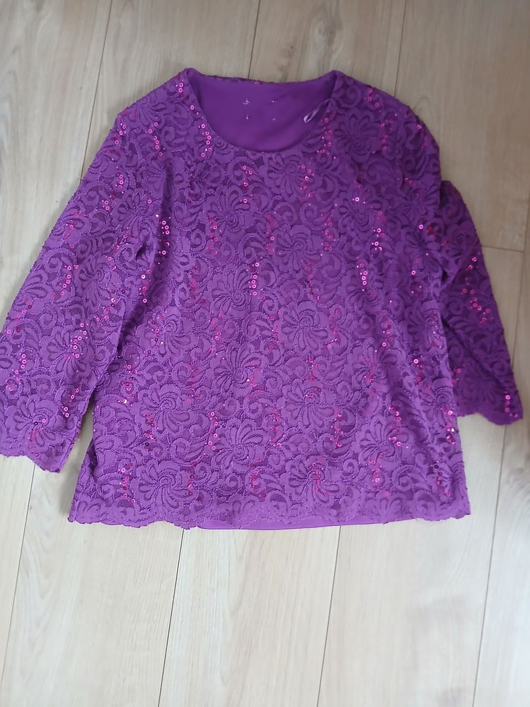 LADIES DARK PINK/PURPLE SEQUINNED 3/4 LENGTH SLEEVES SIZE 12