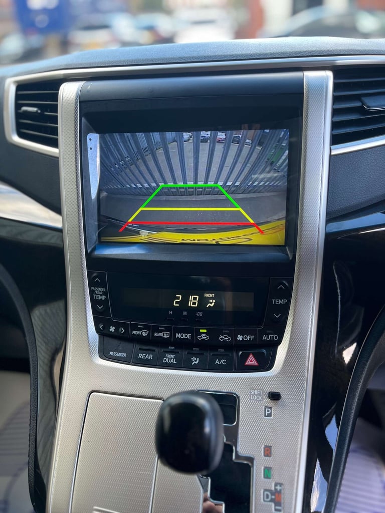 2014 Toyota Vellfire 2.4+GOLDEN EYES+GRADE 4B+FRESH IMPORT+ MPV Petrol Automatic