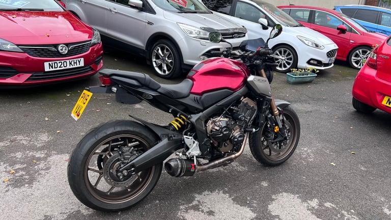 2019 Honda CB CB650RAKED (19MY) black widow can with original system fsh stunner  Tourer Petrol M...