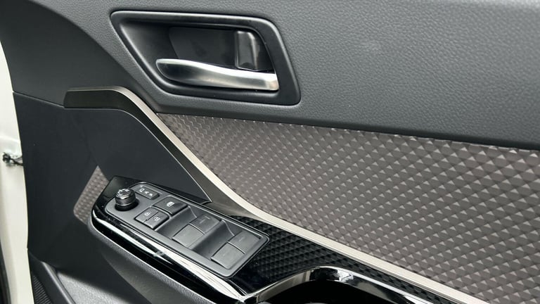 2023 Toyota C-HR 1.8 VVT-h GPF Excel SUV 5dr Petrol Hybrid CVT Euro 6 (s/s) (122 ps) HATCHBACK Pe...