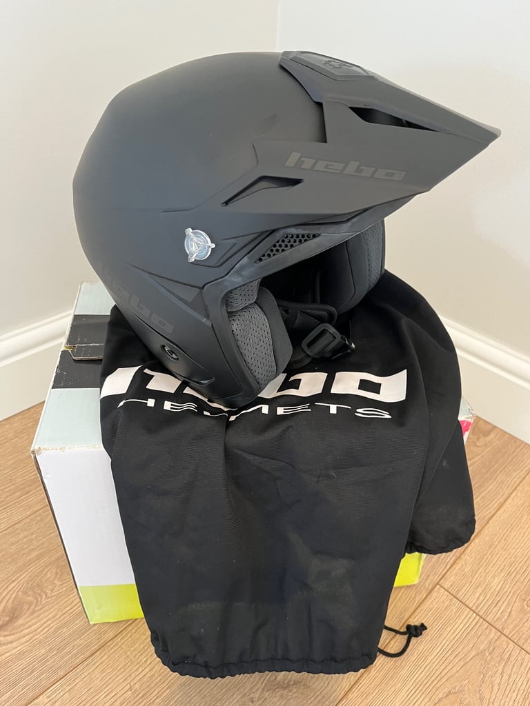 Crash helmet ( new)