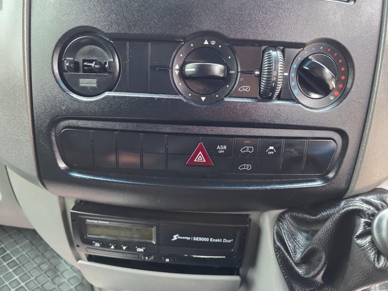 2016 Mercedes-Benz Sprinter 2.1 516 CDi RWD L2 4dr NA Diesel Manual