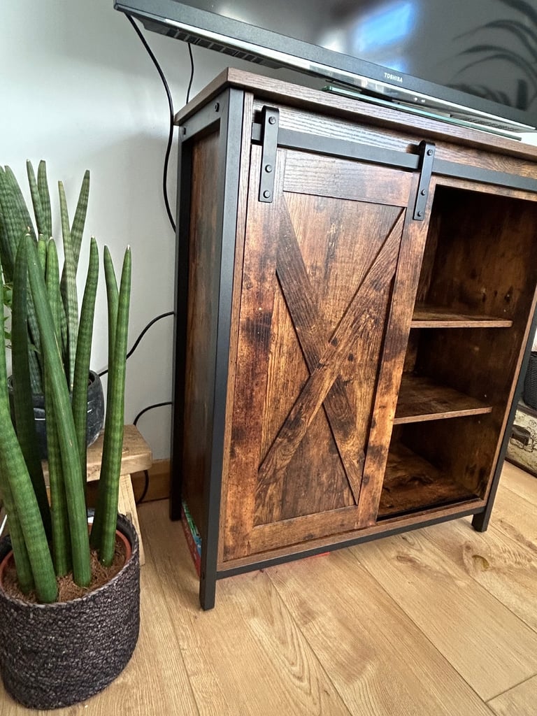 Bookcase / Tv stand with sliding barn door - excellent condition