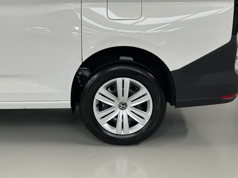 2024 74 VOLKSWAGEN CADDY MAXI 2.0 TDI C20 COMMERCE PANEL VAN 6DR DIESEL MANUAL L