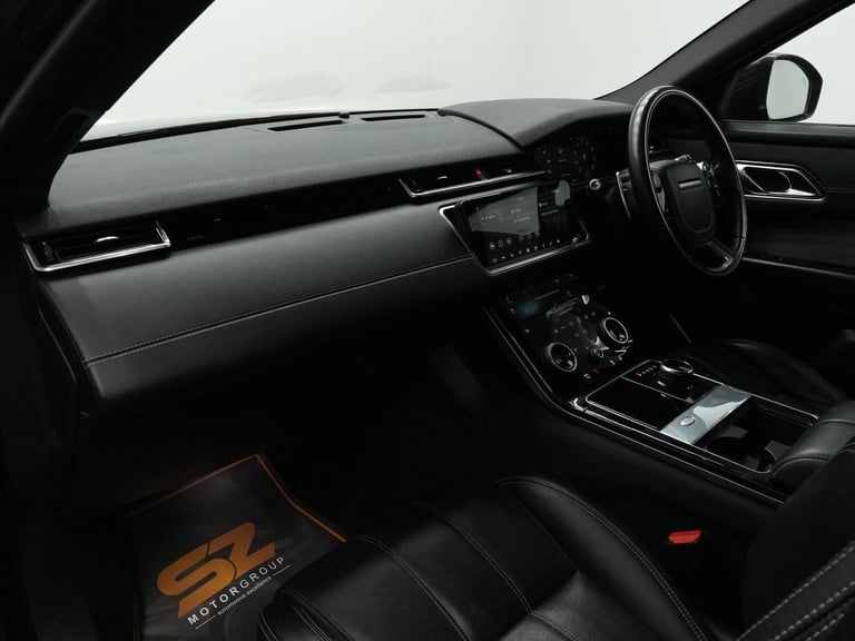 2018 Land Rover Range Rover Velar 2.0 P250 R-Dynamic HSE 5dr Auto ESTATE PETROL Automatic
