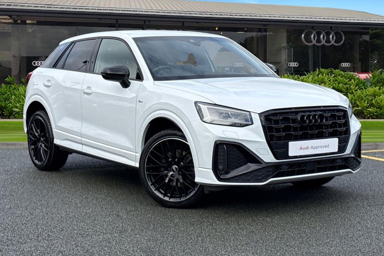 image for 2024 Audi Q2 Black Edition 35 TFSI  150 PS 6-speed SUV PETROL Manual