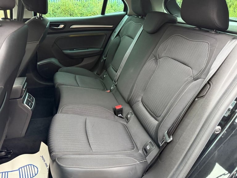 2019 Renault Megane 1.3 TCe Iconic Hatchback 5dr Petrol Manual Euro 6 (s/s) (140 ps) Hatchback Pe...