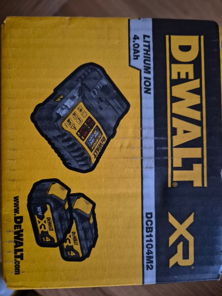 2x dewalt 4amp and charger